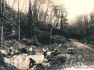 lavoir rustique en 1900, Morgrve