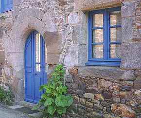 porche ancien, Saint-Suliac